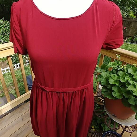 Forever 21 Dress Burgundy Pullover Medium NWT - Picture 2 of 4